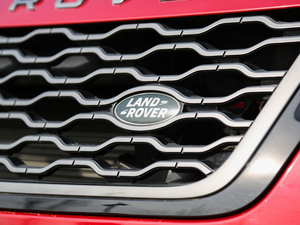 2018P380 R-DYNAMIC HSE (x)(ji)^