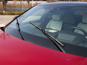 2018P380 R-DYNAMIC HSE (x)(ji)^