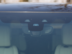 2018P380 R-DYNAMIC HSE (x)(ji)^