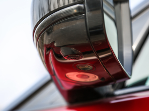 2018P380 R-DYNAMIC HSE ^