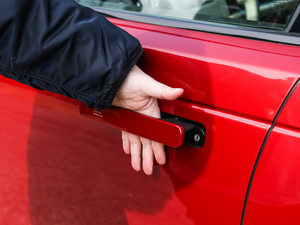 2018P380 R-DYNAMIC HSE (ji)^