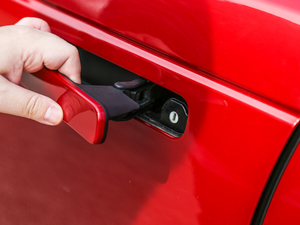 2018P380 R-DYNAMIC HSE (ji)^