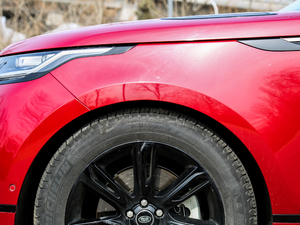 2018P380 R-DYNAMIC HSE (ji)^