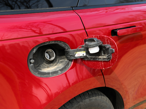 2018P380 R-DYNAMIC HSE (x)(ji)^