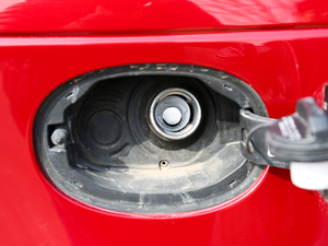 2018P380 R-DYNAMIC HSE (x)(ji)^