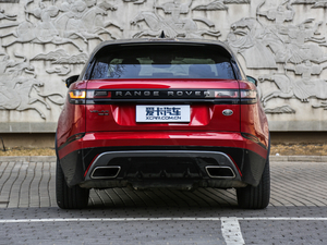 2018P380 R-DYNAMIC HSE (x)(ji)^