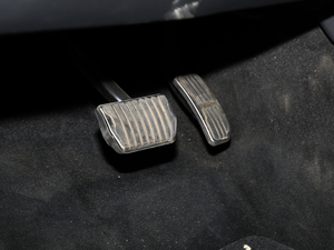 2018P380 R-DYNAMIC HSE g