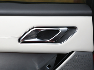 2018P380 R-DYNAMIC HSE g