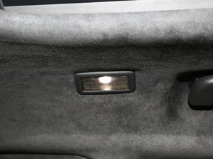 2018P380 R-DYNAMIC HSE g