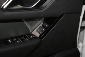 2018P380 R-DYNAMIC HSE {܇ƅ^	