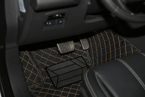 2018P380 R-DYNAMIC HSE п؅^