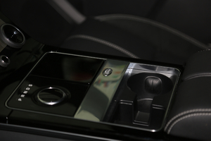 2018P380 R-DYNAMIC HSE п؅^