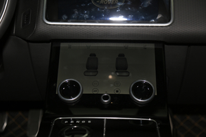 2018P380 R-DYNAMIC HSE {{