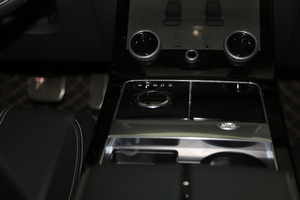 2018P380 R-DYNAMIC HSE п؅^