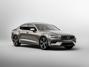 2018款T6 AWD Inscription 左前45度