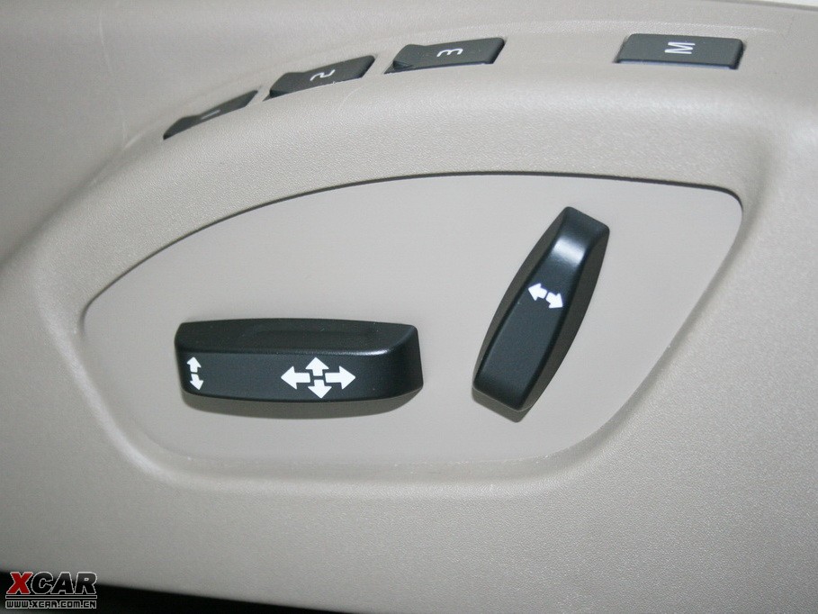 2009֠XC60(M(jn)) T6 