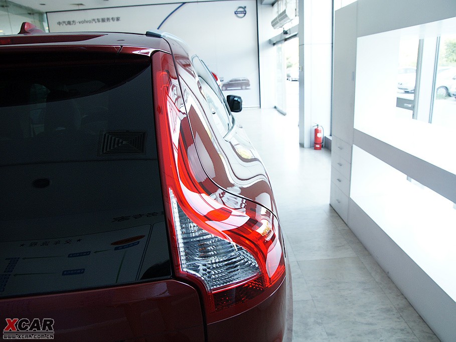 2009֠XC60(M(jn)) T6 AWD