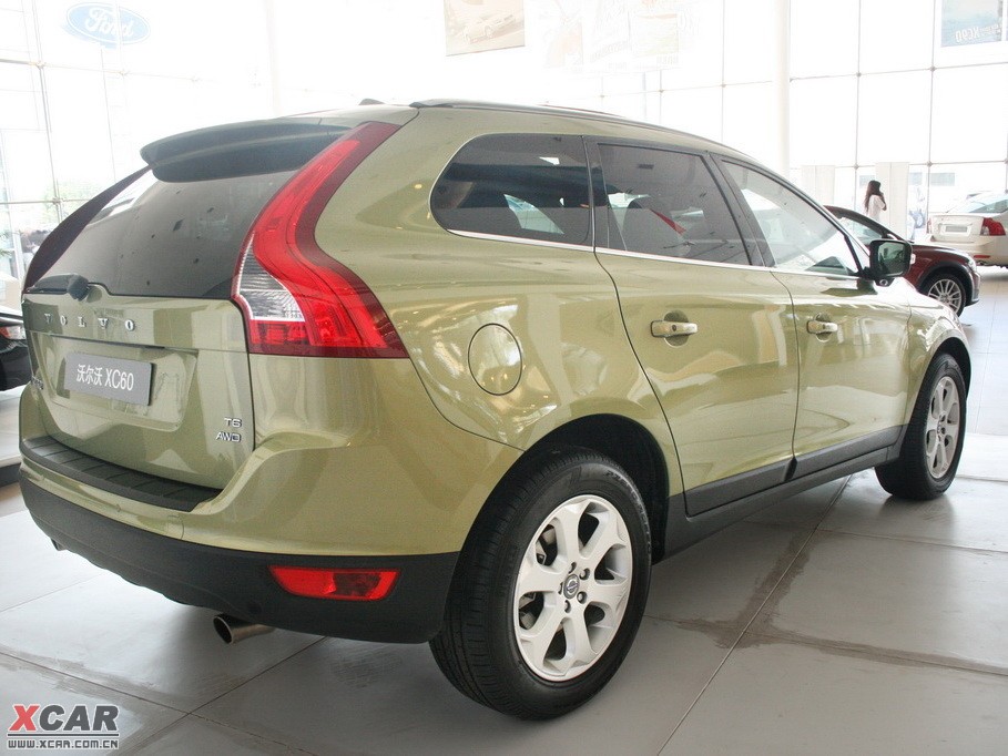 2009֠XC60(M) T6 
