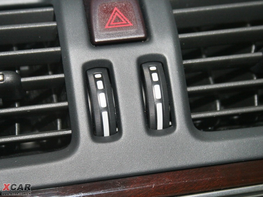 2009֠XC60(M(jn)) T6 