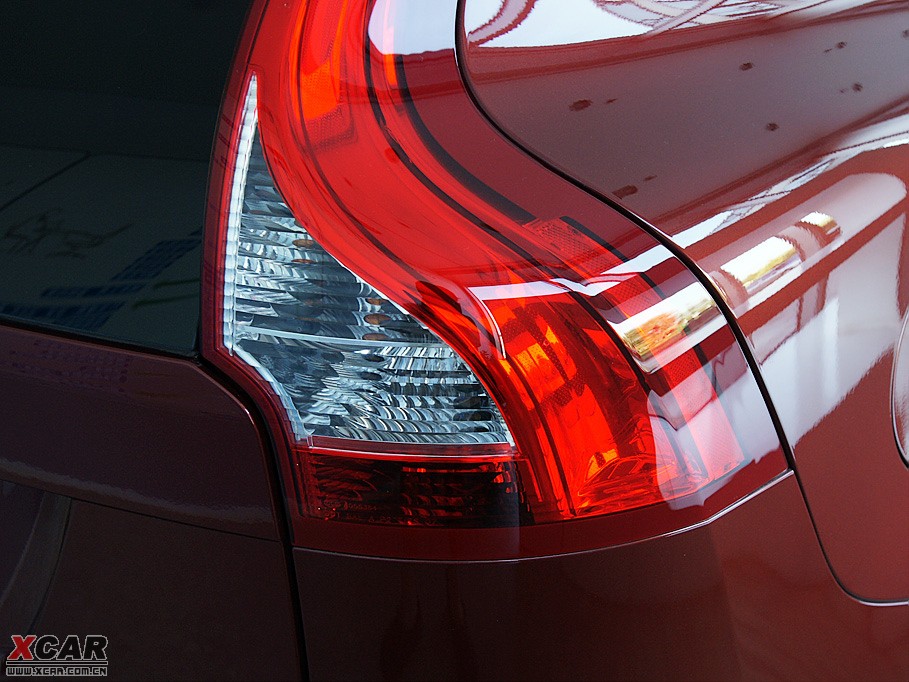 2009֠XC60(M(jn)) T6 AWD