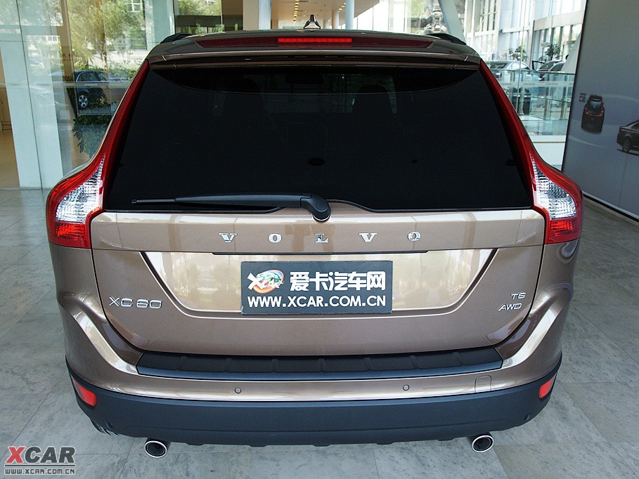 2009���֠���XC60(�M��) T6 AWD