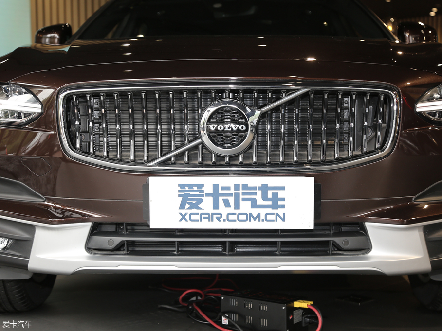 2019���֠��� V90 T5 AWD ���h��