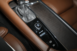 2019T5 AWD  п؅^(q)