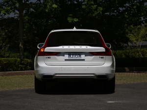 2019T5 AWD  (x)(ji)^