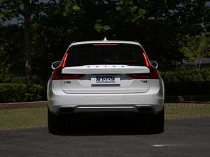 2019T5 AWD  (x)(ji)^