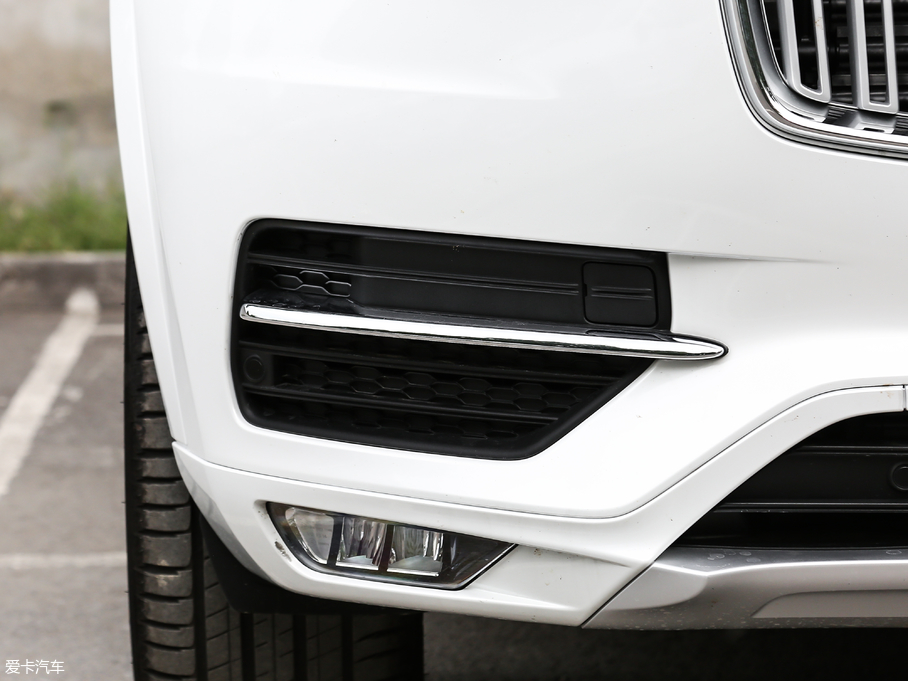 2019���֠���XC90 T6 ���ݰ� 7��