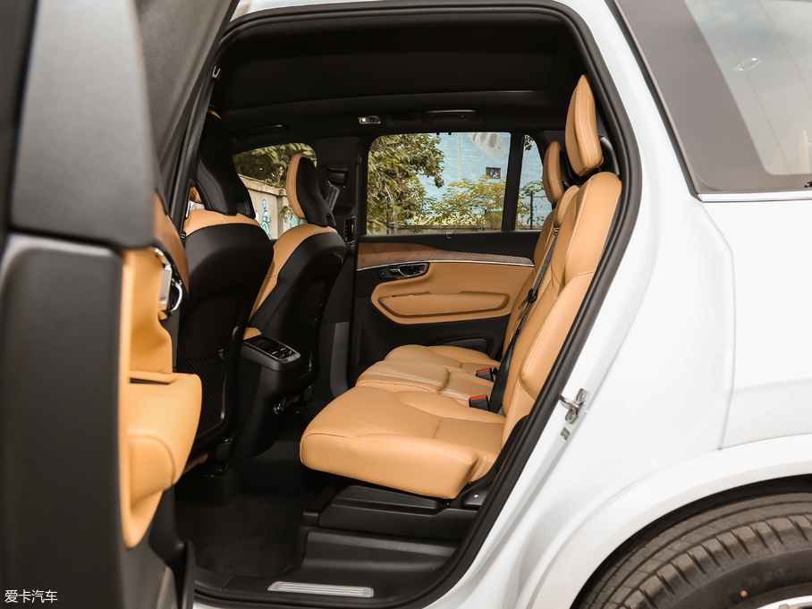 2019���֠���XC90 T6 ���ݰ� 7��