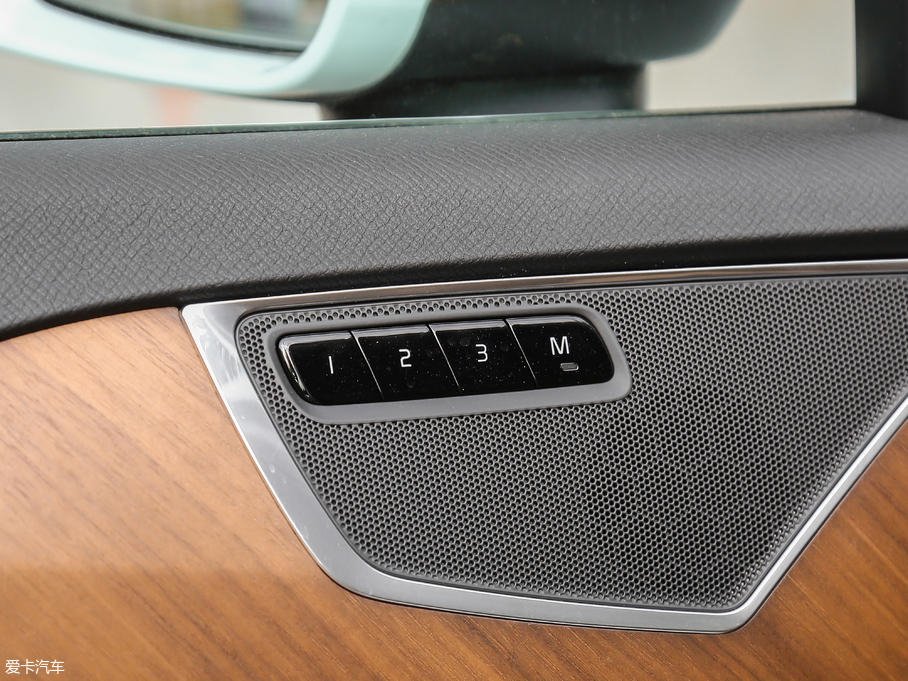 2019���֠���XC90 T6 ���ݰ� 7��