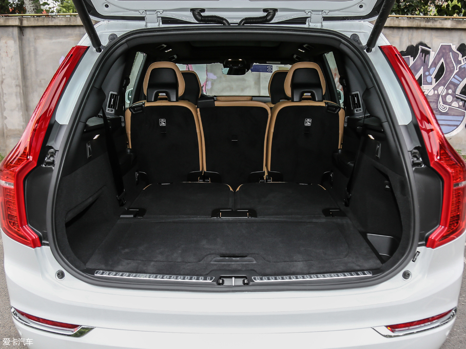 2019���֠���XC90 T6 ���ݰ� 7��