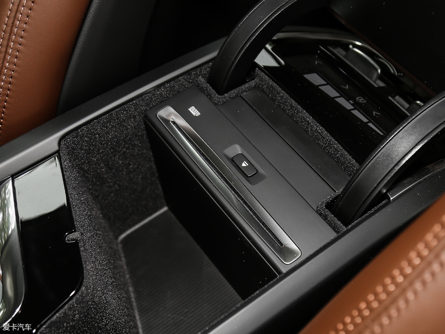 2019���֠���XC90 T6 ���Ű� 7��