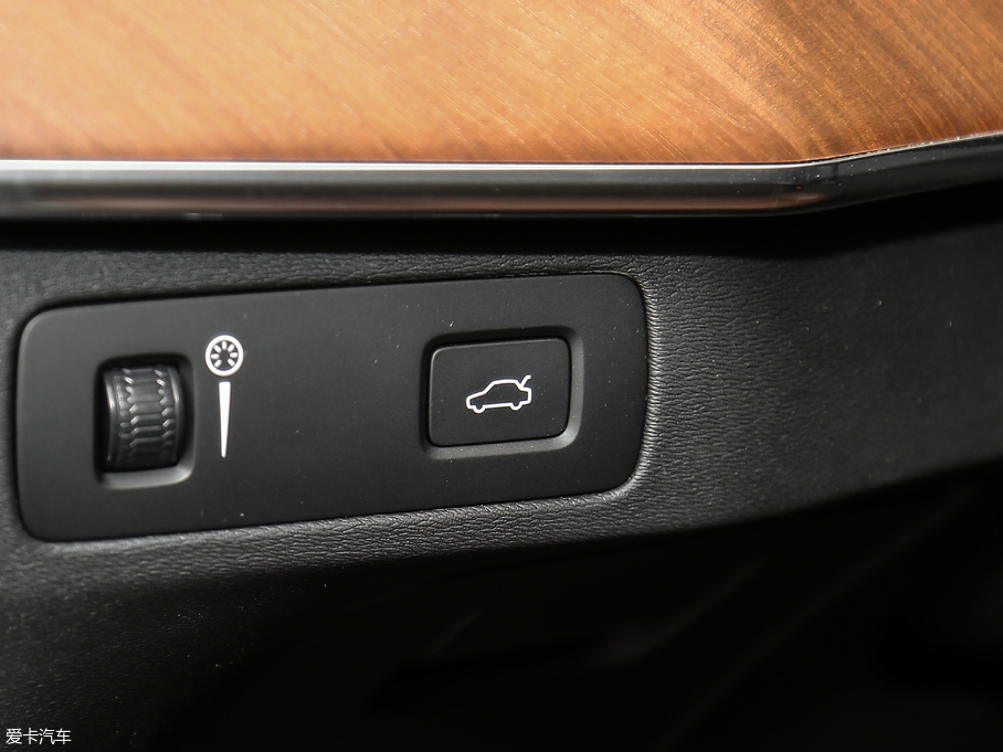 2019���֠���XC90 T6 ���Ű� 7��