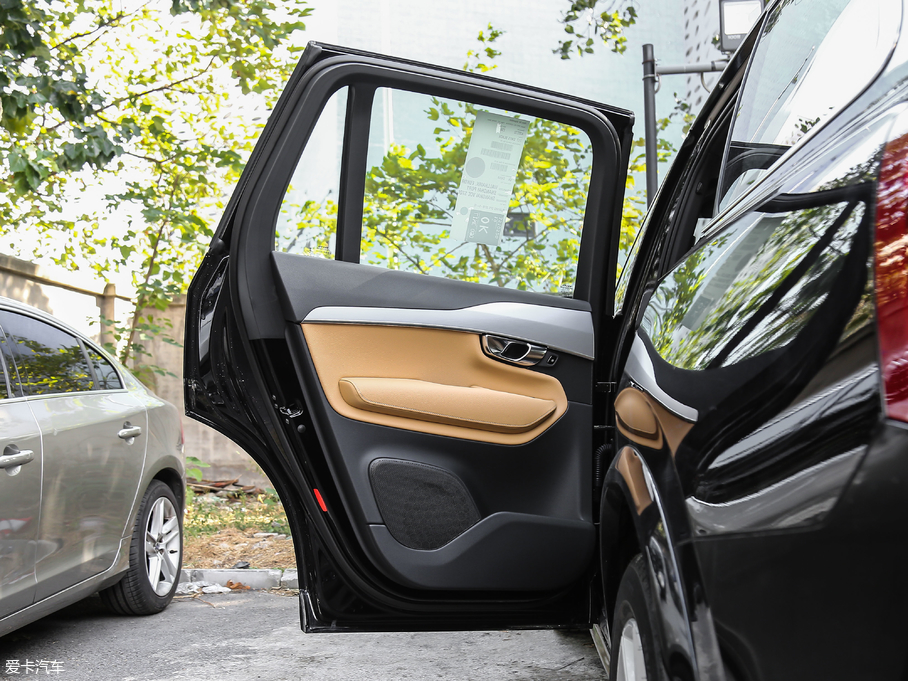 2019���֠���XC90 T5 ���ݰ� 7��