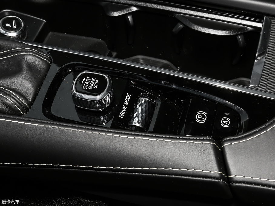 2019���֠���XC90 T6 �\(y��n)�Ӱ� 7��