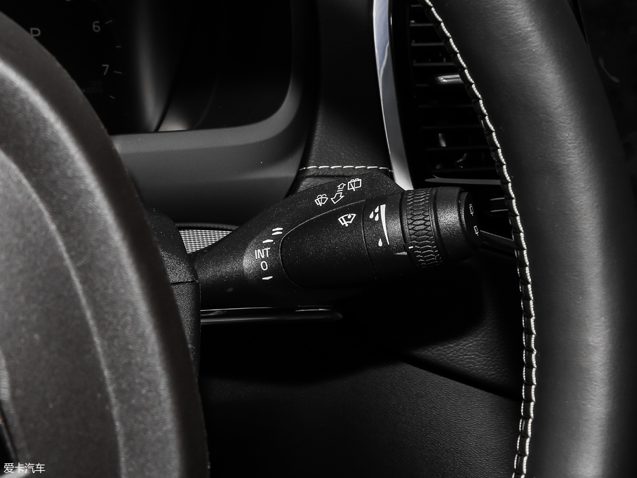 2019���֠���XC90 T6 �\�Ӱ� 7��