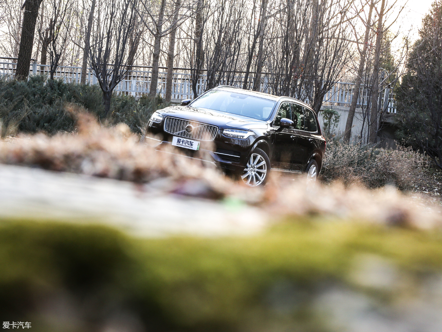 2019֠XC90Դ E T8  7