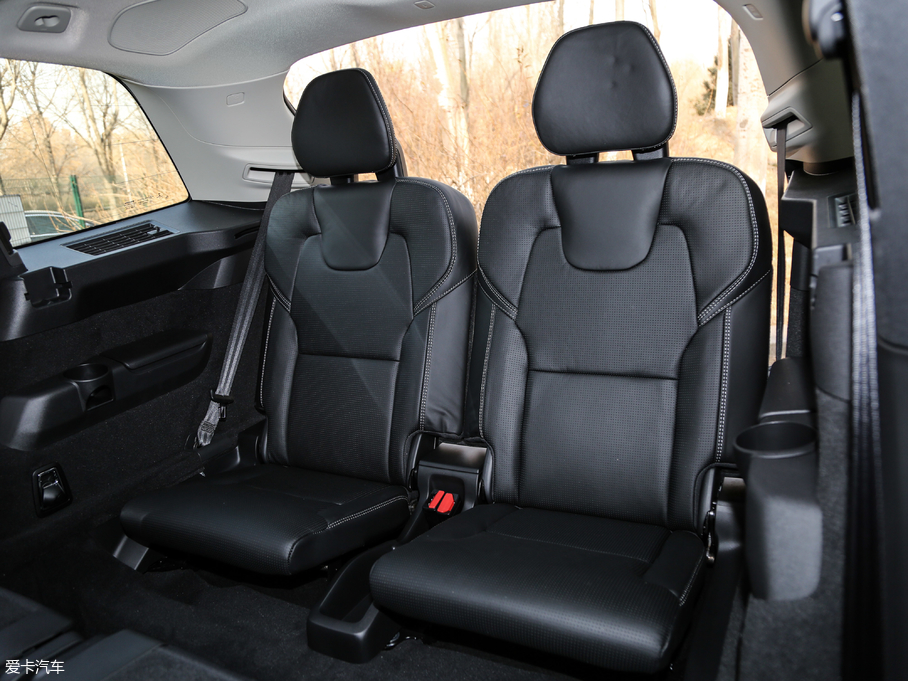 2019֠XC90Դ E T8  7
