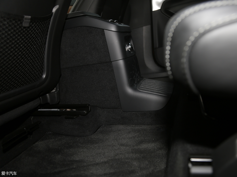 2019֠XC90Դ E T8  7