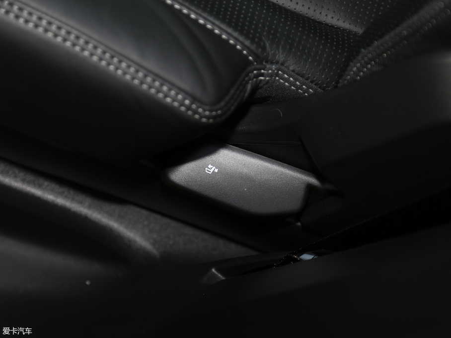 2019֠XC90Դ E T8  7