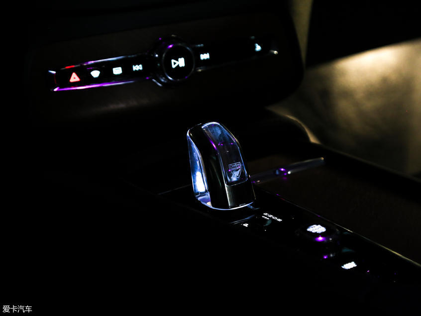 沃尔沃(进口)2019款沃尔沃XC90混合动力