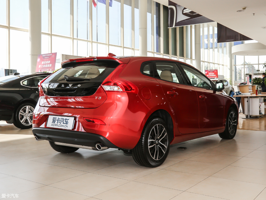 2019ֶV40 1.5T T3 ݰ