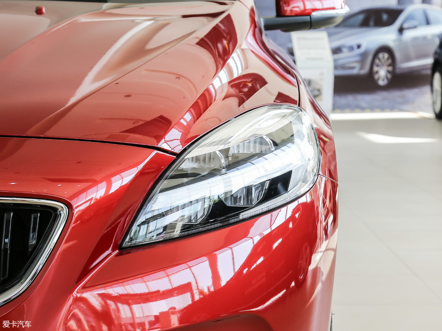 2019֠V40 1.5T T3 ݰ