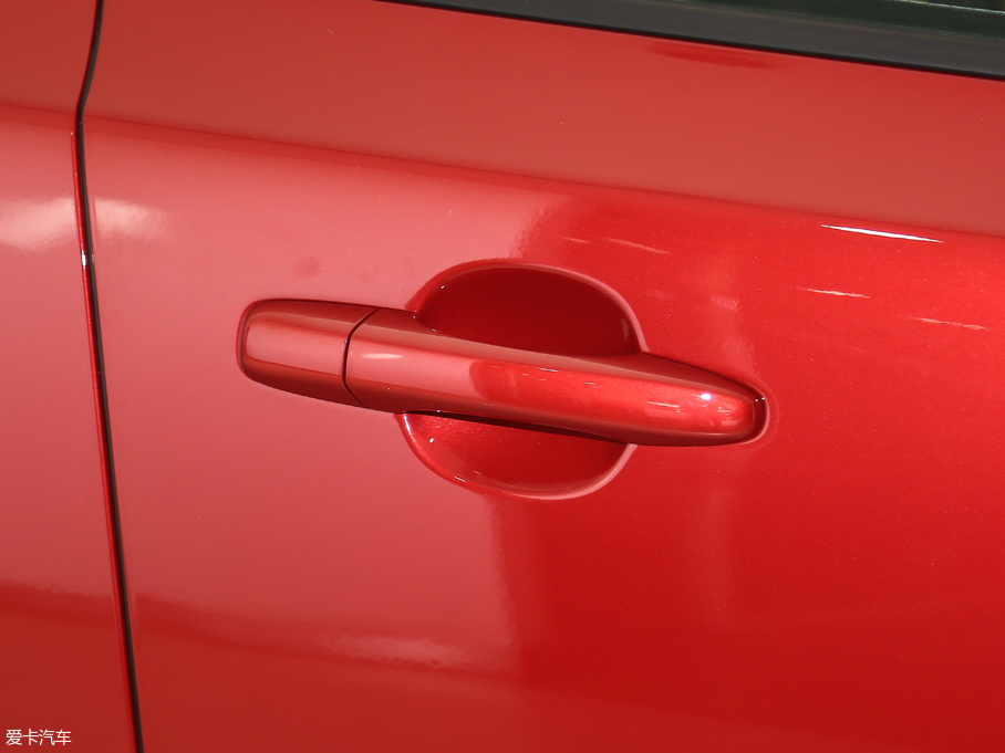 2019֠V40 1.5T T3 ݰ