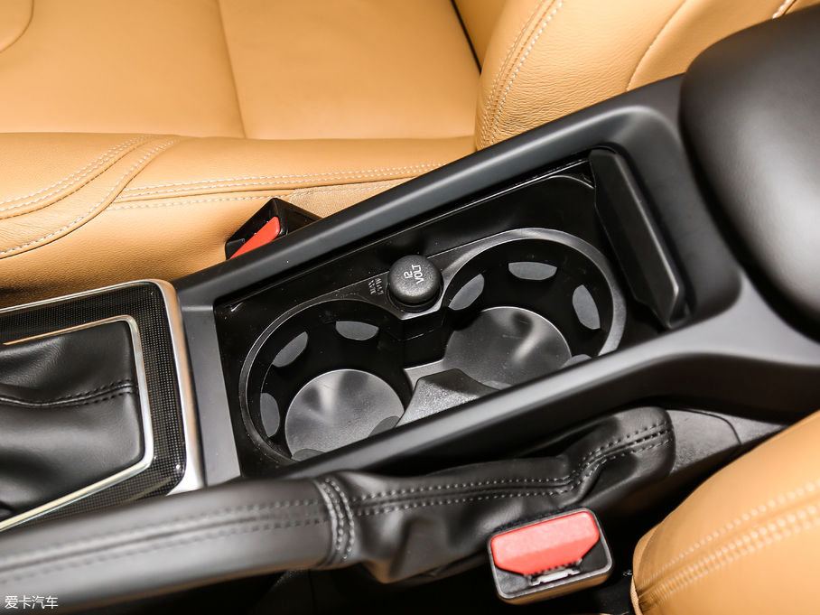 2019֠V40 1.5T T3 ݰ