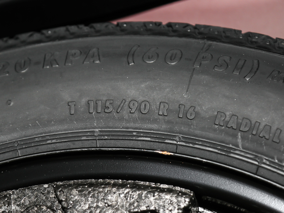 2019֠V40 1.5T T3 ݰ