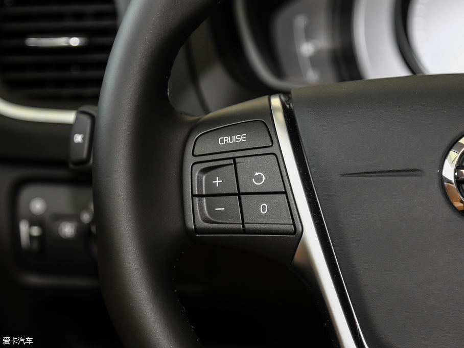 2019֠V40 1.5T T3 ݰ