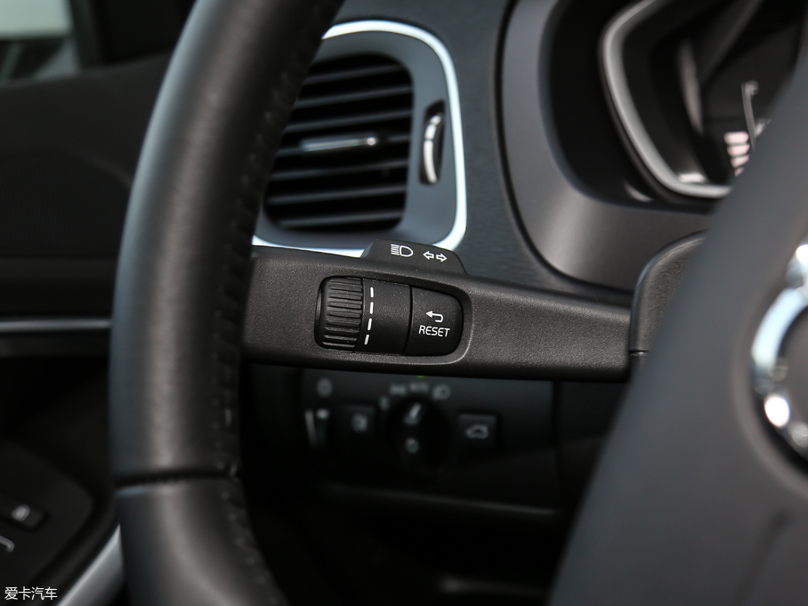 2019֠V40 1.5T T3 Ű